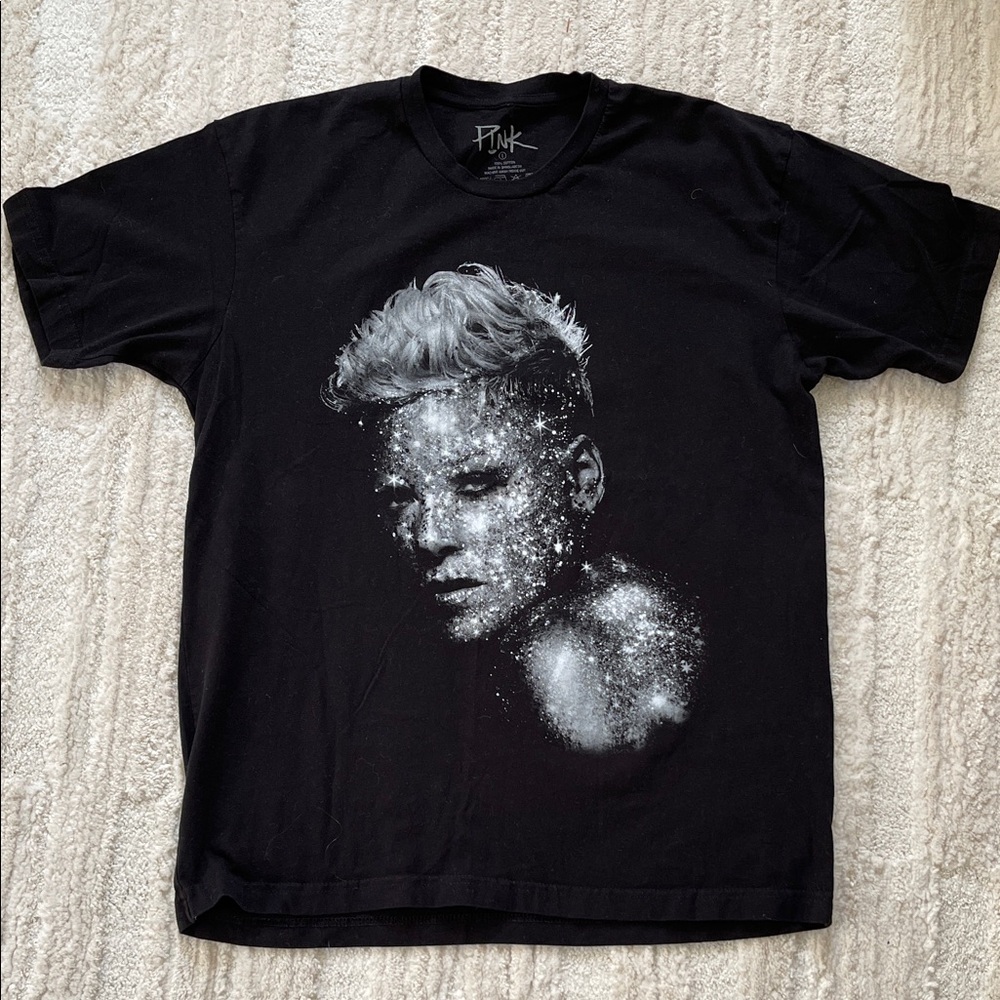 PINK concert Tour T-shirt  Black Cotton Tee 2023 tour